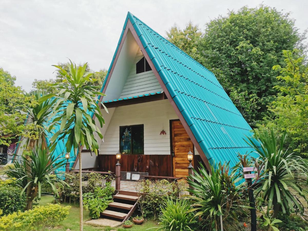 Star View Garden Villa Ban Huai Maenam Noi Buitenkant foto