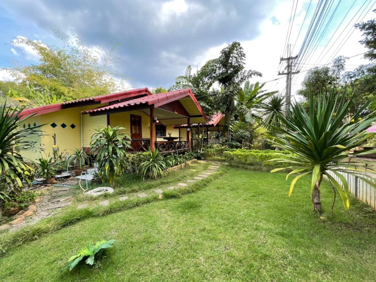 Star View Garden Villa Ban Huai Maenam Noi Buitenkant foto