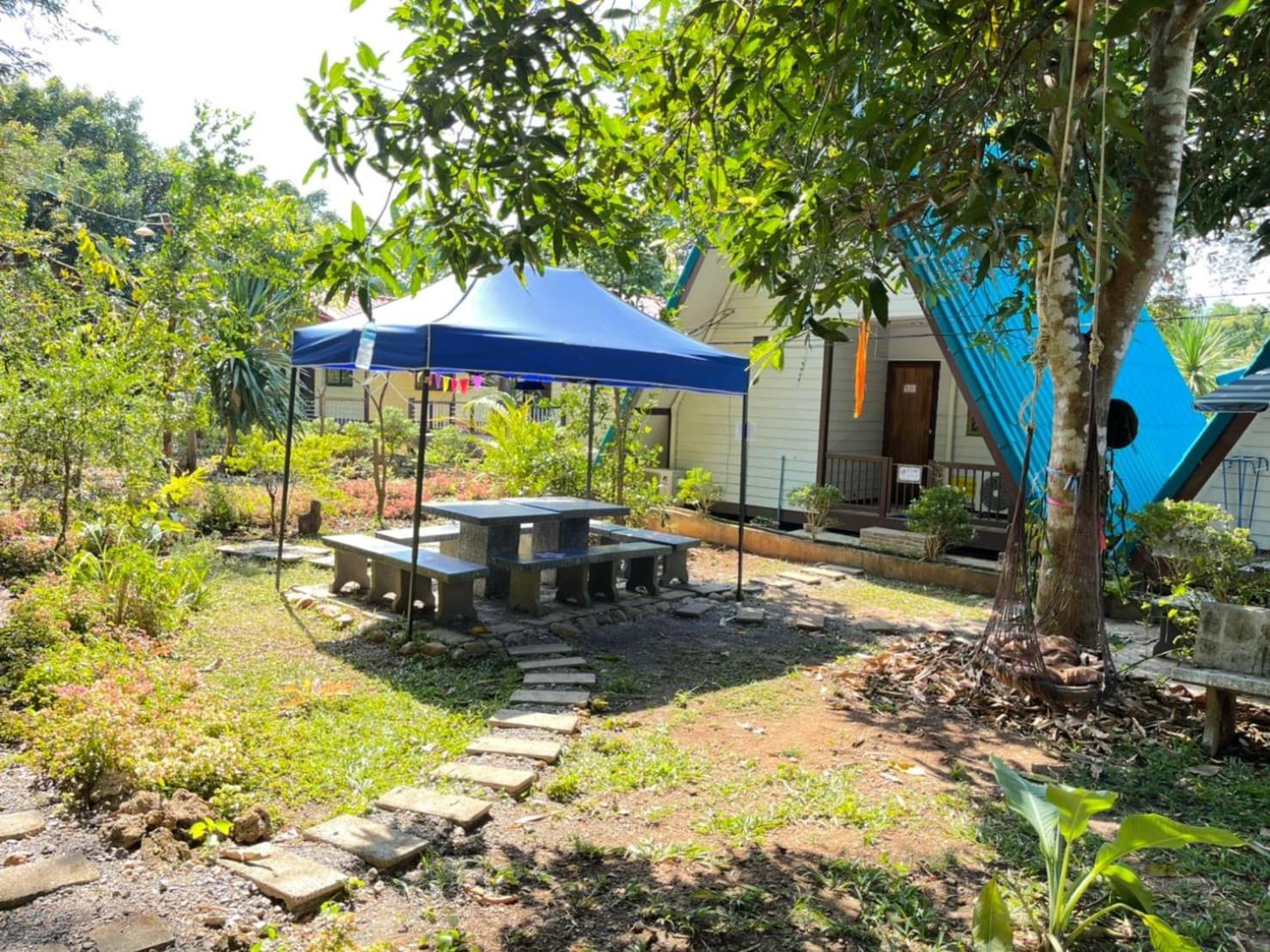 Star View Garden Villa Ban Huai Maenam Noi Buitenkant foto